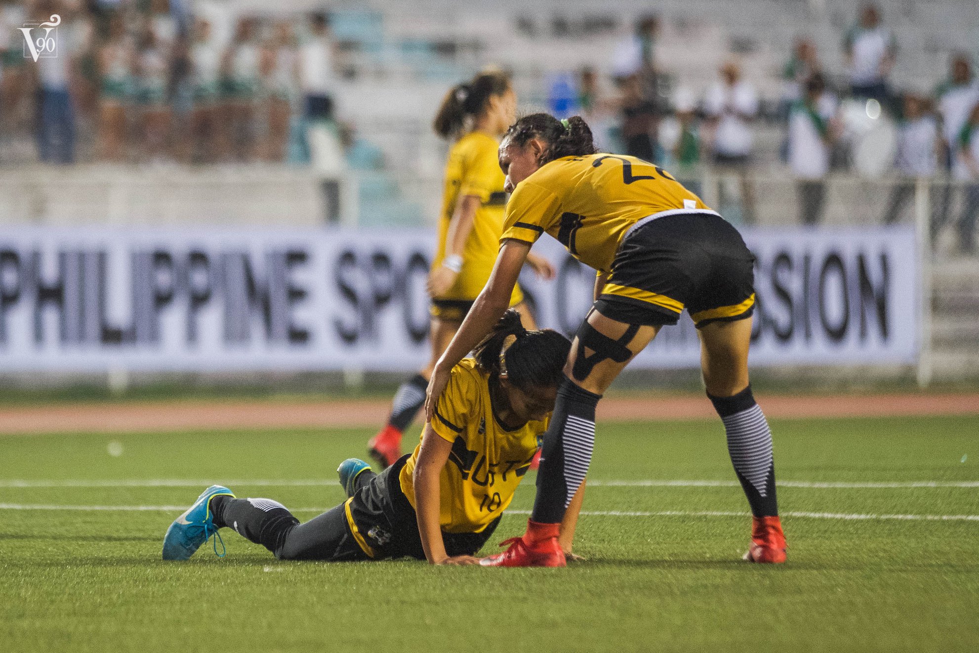 La Salle Outplays Ust For Uaap Crown Vsports
